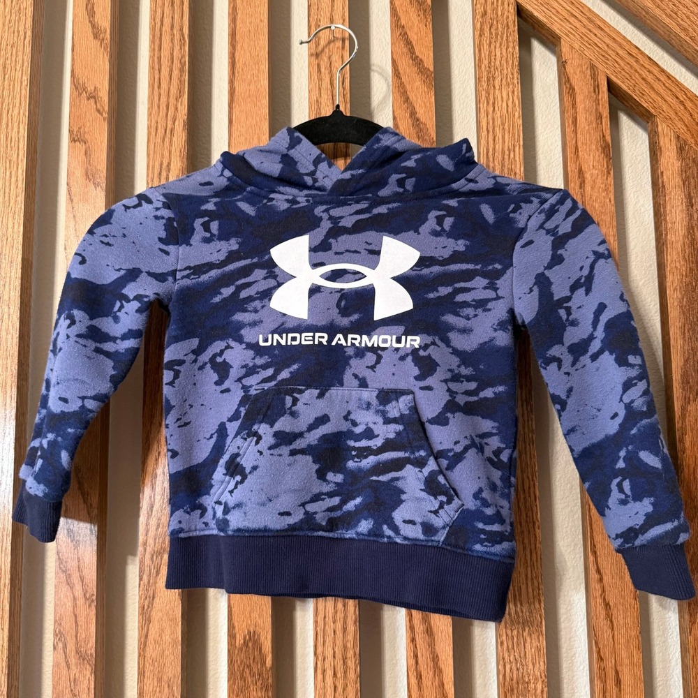 Sporty Camo Under Armour Boys 2T Blue Logo Pullover Hoodie Sweatshirt